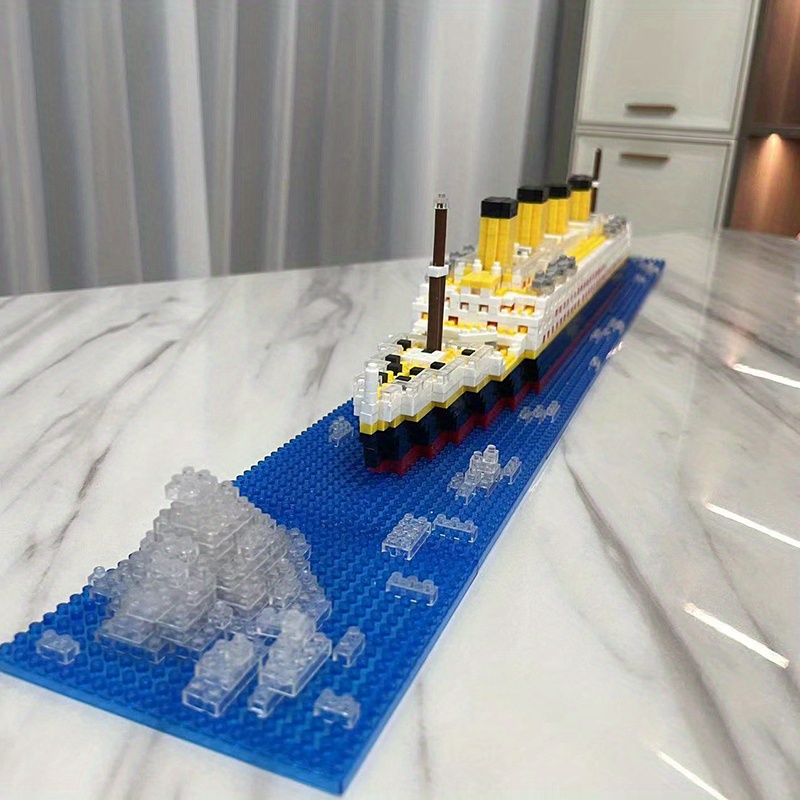 Micro-particles Difficult Large Ship Model Iceberg Titanic Model Building  Blocks Three-dimensional Assembly Puzzle Toy Gift For Boys And Girls