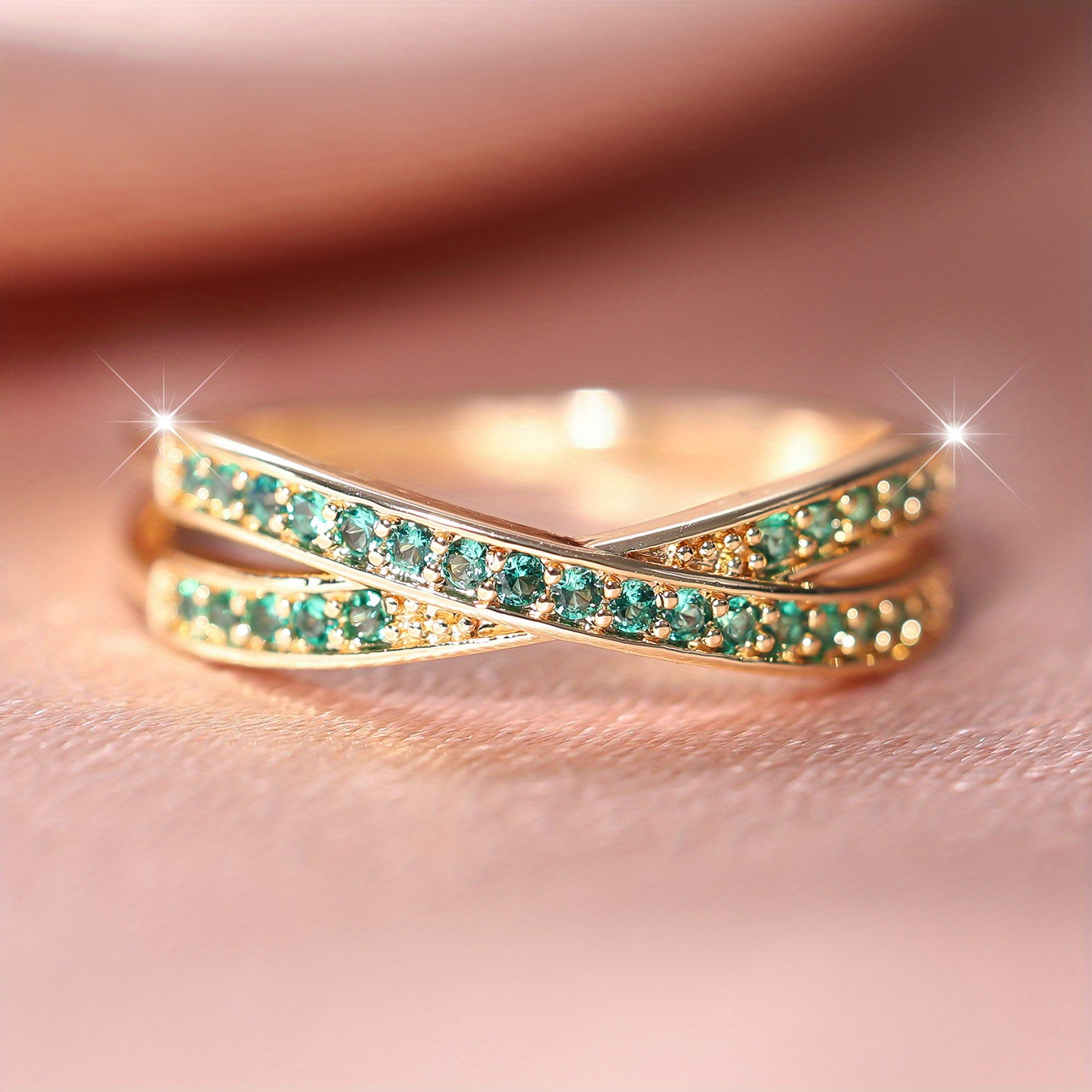 Image of Retro Minimalist Charm Cross Claw Zirconia Ring Superflash Zirconia Ring Bride Wedding Jewelry Party Jewelry Date Gift Gift For Wife Daughter Engagement Gift