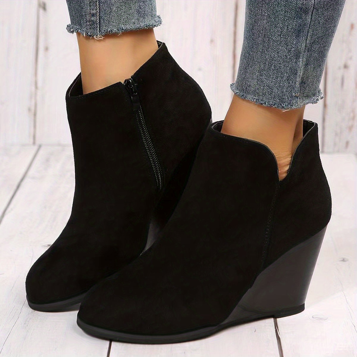 Round toe wedge store boots