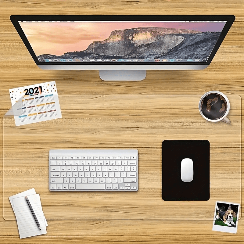 Desk mat with online edge protector