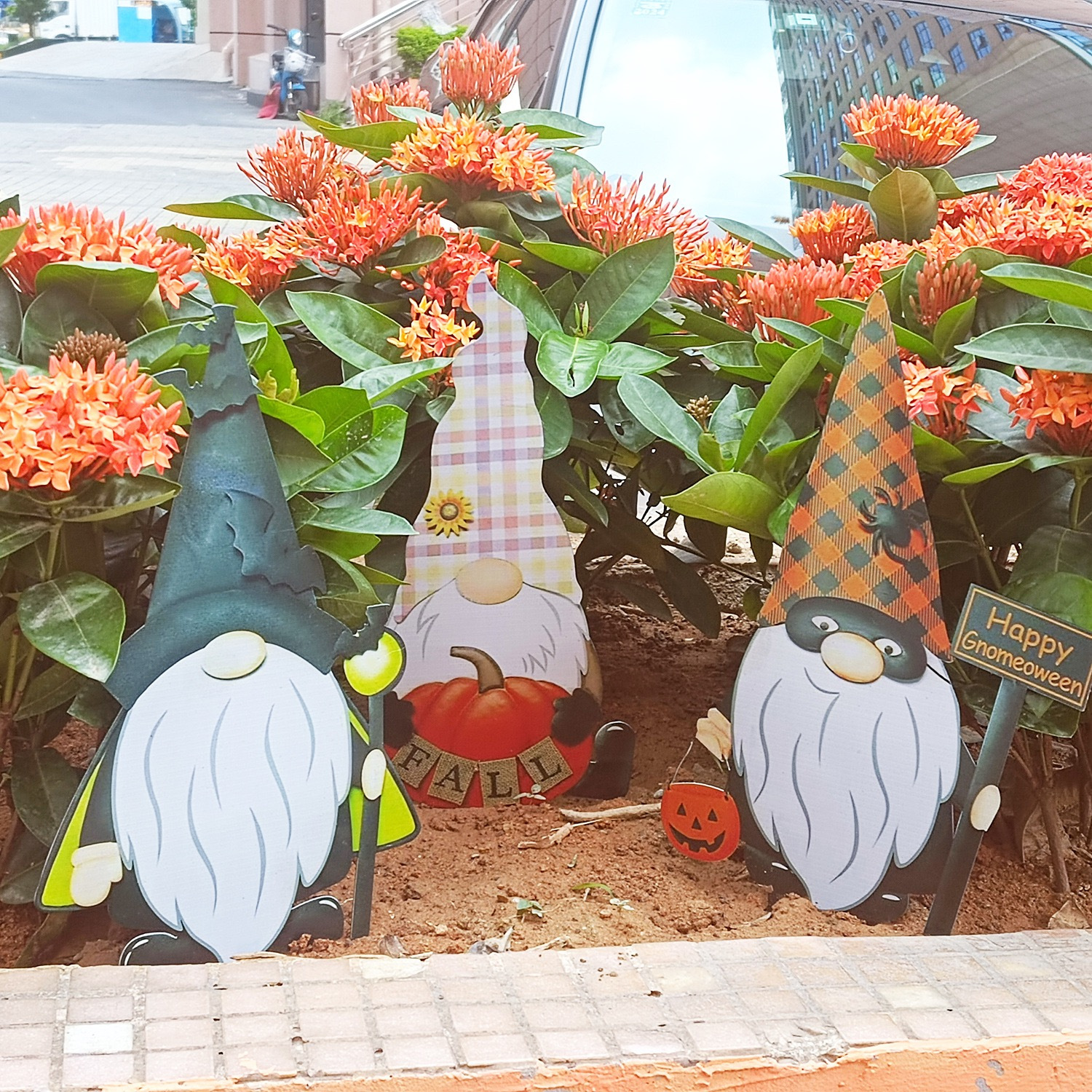 ARTGUTS Halloween Gartenstecker - 4 Tanzende Skelette Für Gruselige Deko