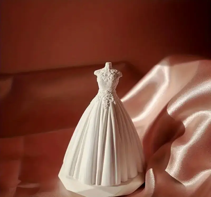 princess dress mold SHIMELE DIY Aromatherapy Candle Gypsum Mould - Princess Dress, Wedding & Evening Gown Shapes