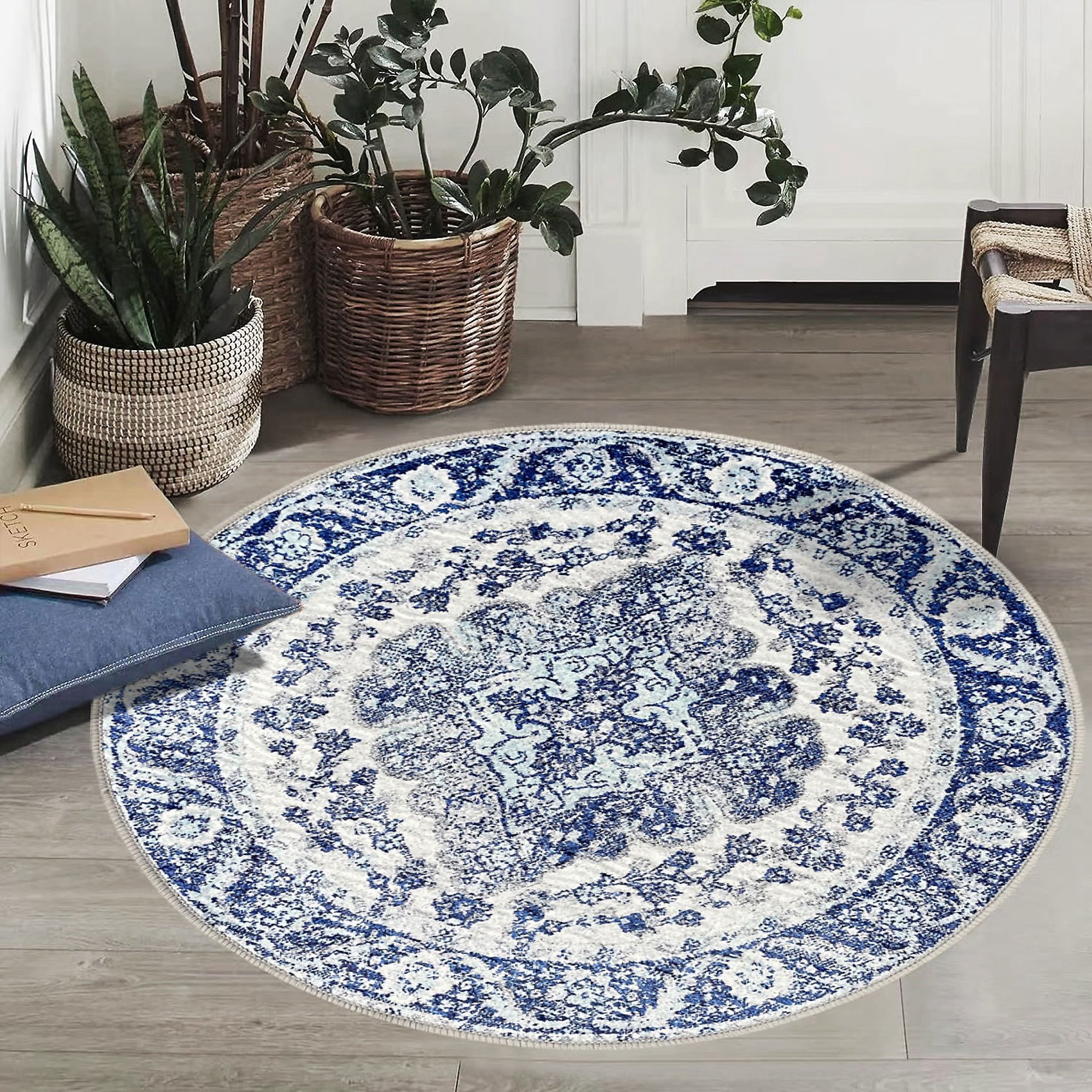 Lahome Oriental Floral Medallion Round Rug - 4Ft Blue Vintage Round Kitchen  Area Rug, Soft Non-Slip Washable Coffee Table Mat Indoor Accent Laundry