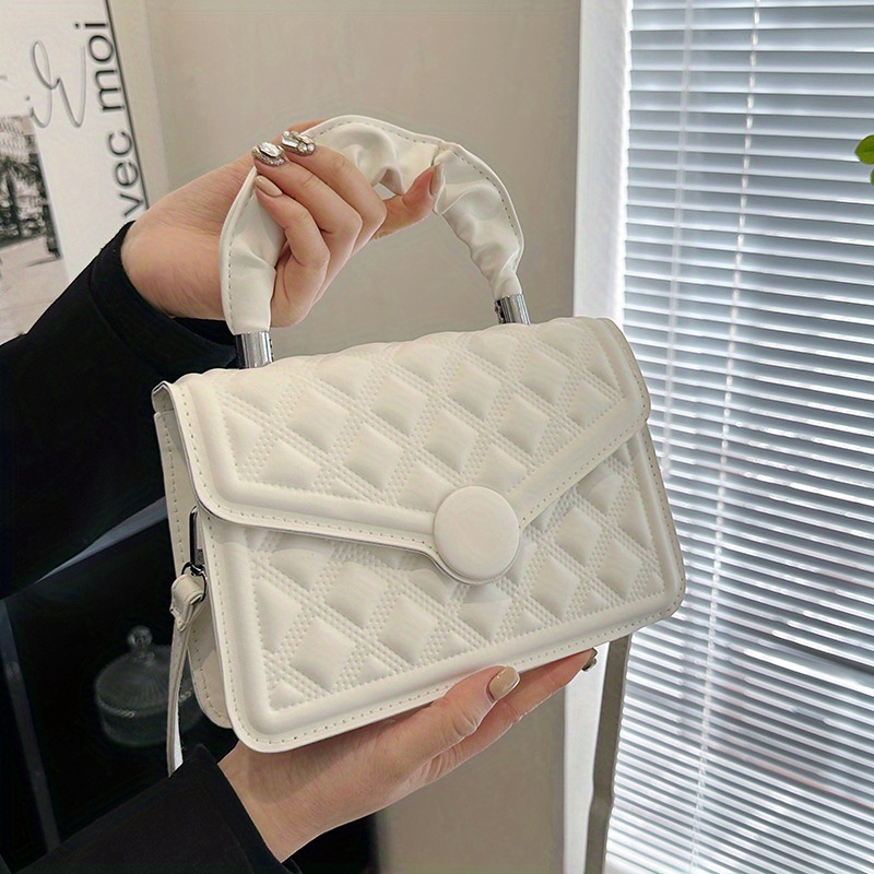 bag, chanel, purse, cute, white, style - Wheretoget