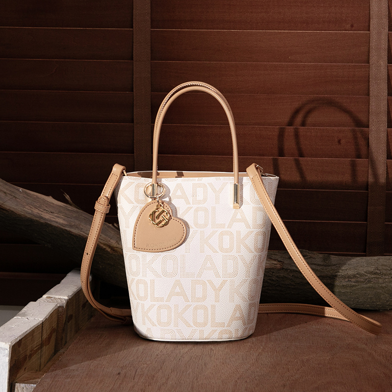 BONIA - The must have Bucket bag