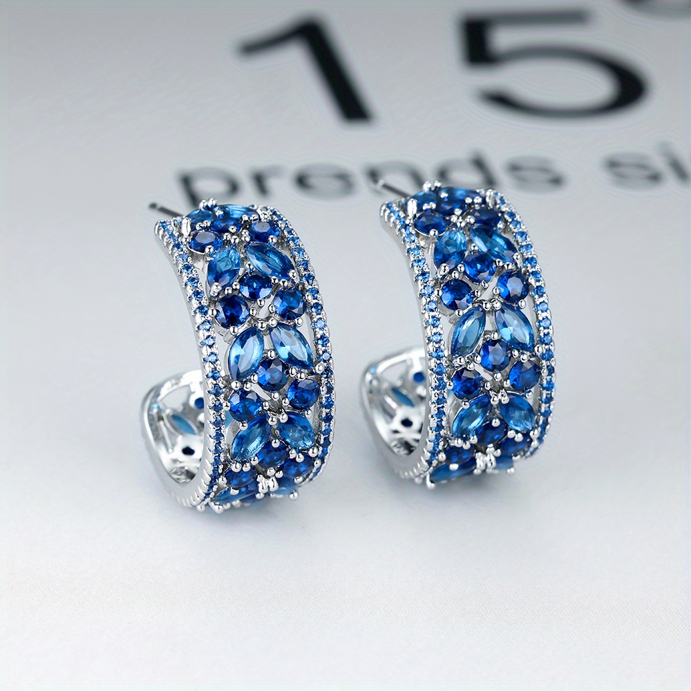 Luxurious Women's Synthetic Zirconia Pendant Earrings