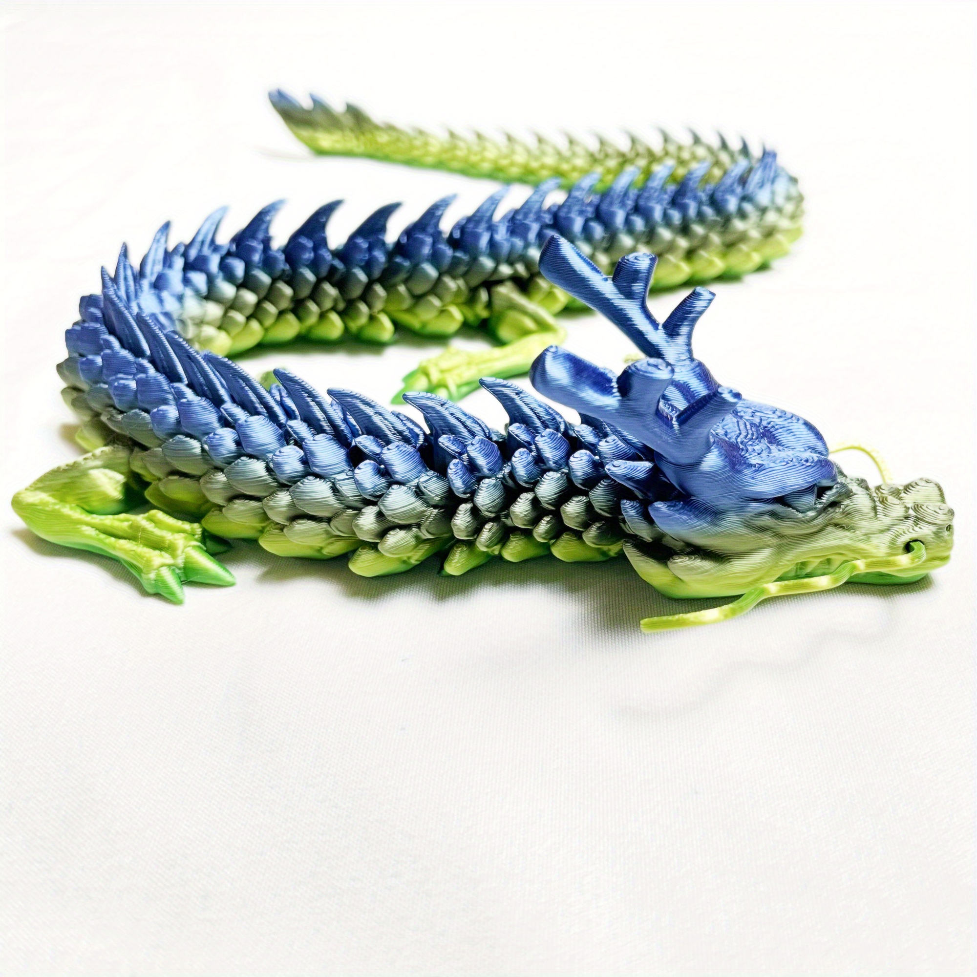 JABECODIFA 3D Printed Dragon Action Figures with Flexible Joints,  Articulated Flexi Crystal Dragon Fidget Toy Dragon Toys Animal Figurines  for