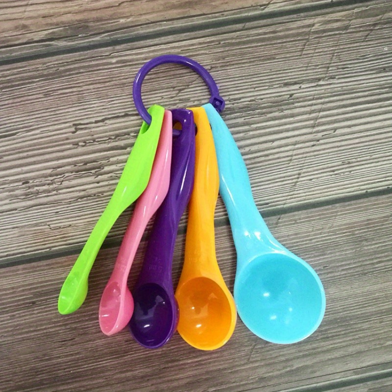 Colorful 5pc Plastic Measuring Spoon Set For Baking Kitchen Use