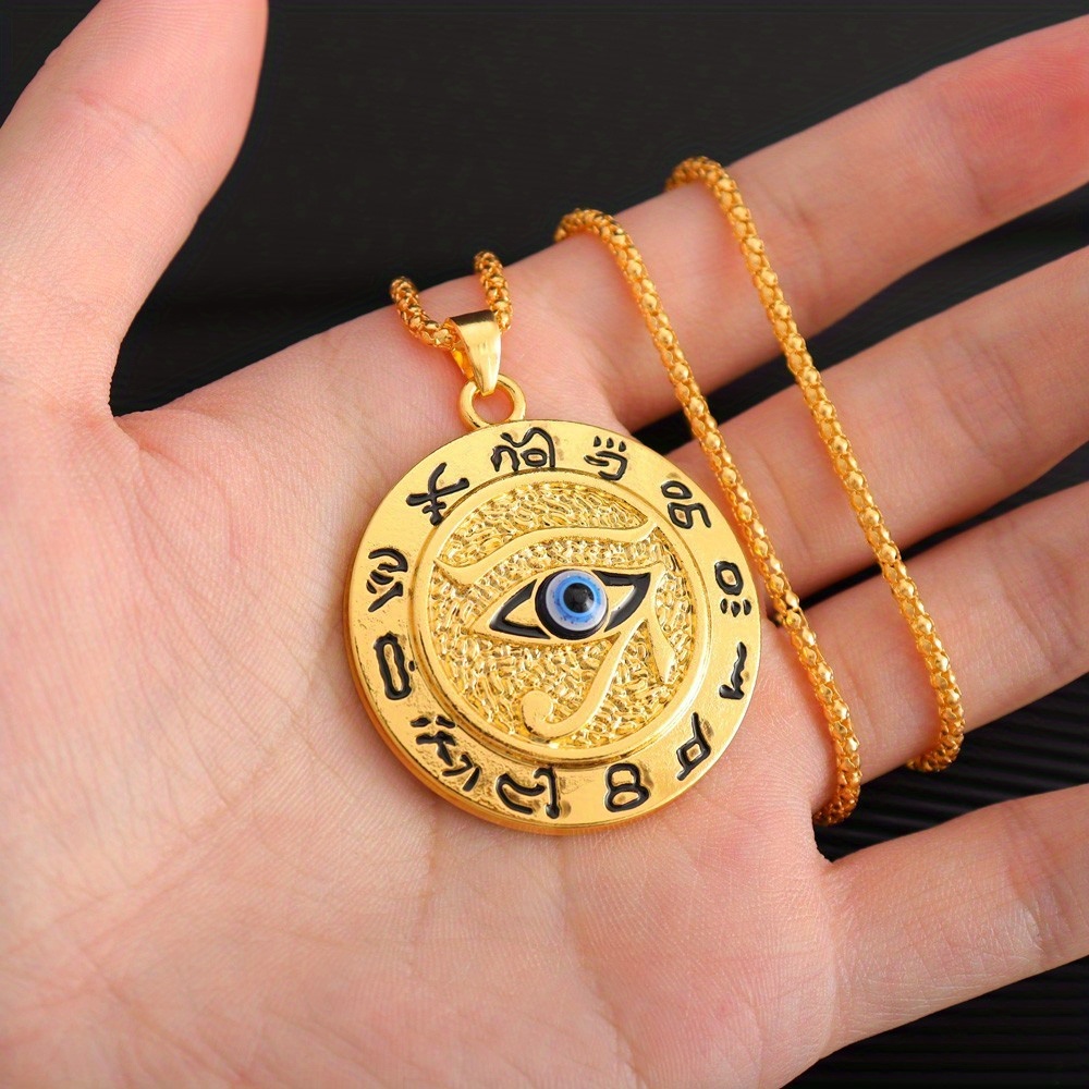 Horus pendant online