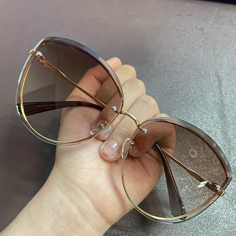 Oversized Cat Eye Sunglasses Gradient Lens UV400