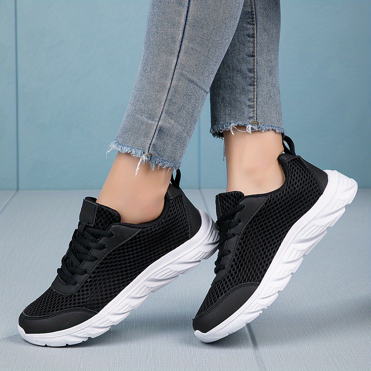 Black mesh cheap tennis shoes