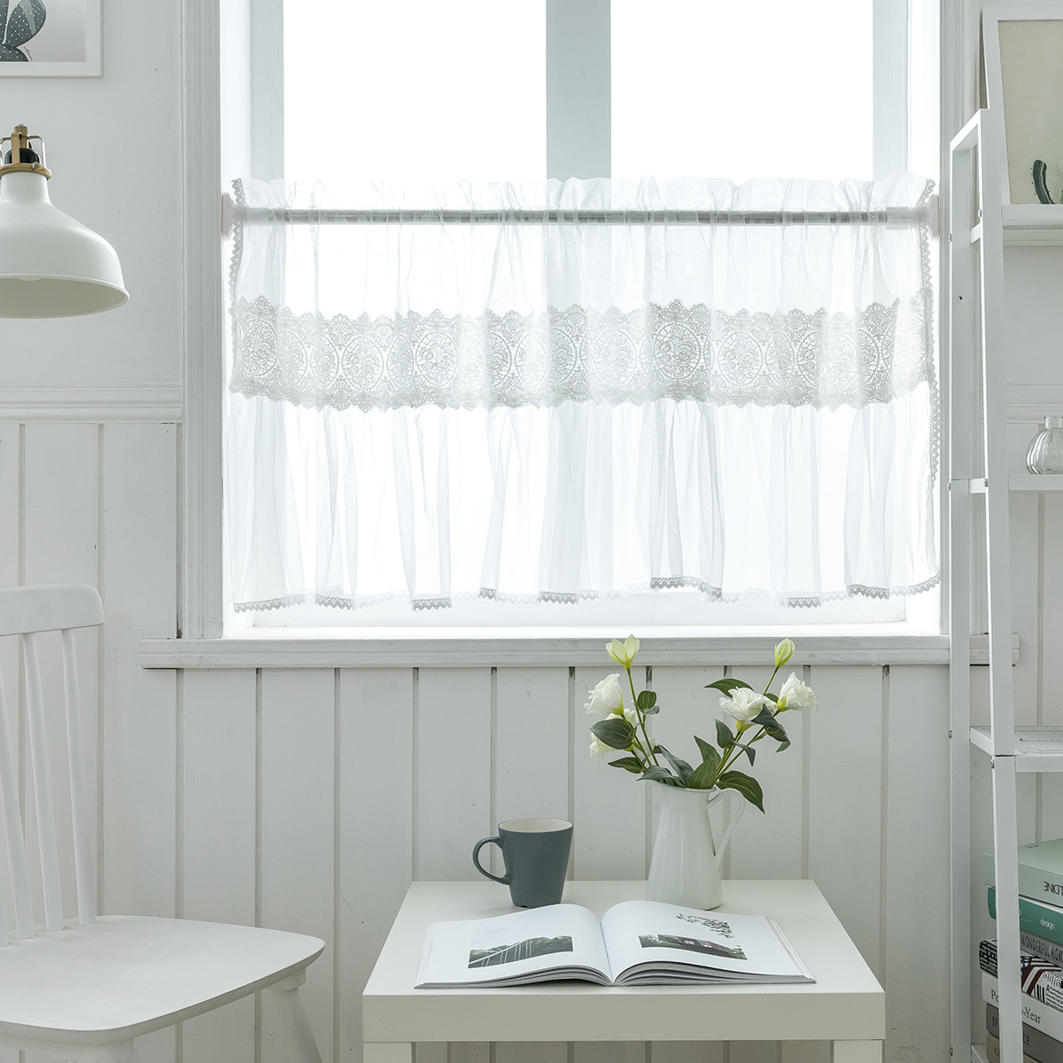 E-shop Französischer Landhausstil Weißer Transparenter Vorhang mit Spitzenbesatz - Moderne Café- & Restaurantdekoration, Lichtfilterndes Polyester,
