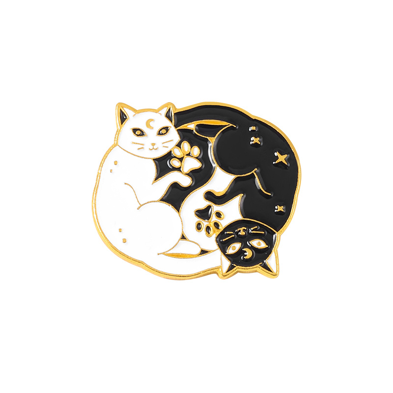 The Dice Tower: Enamel Pins Cat