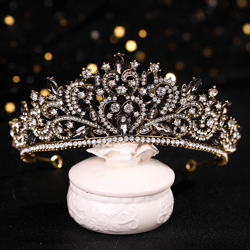 Crystal Stone Crown with Veil