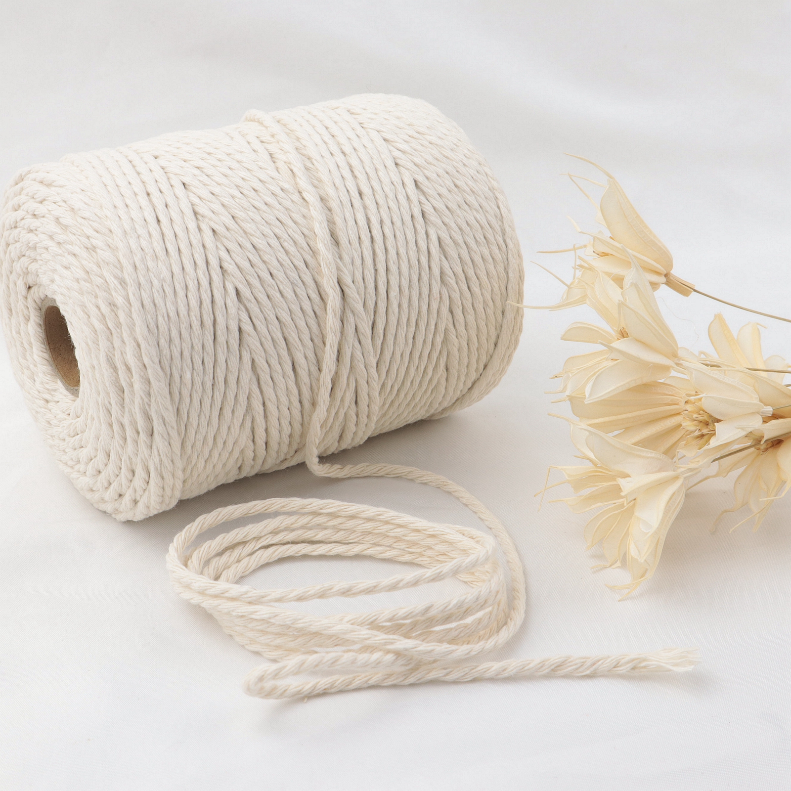 White Twine 100 Yards 0.3cm Wide Twine Perfect For Crafts, Gift Wrapping,  Kitchen, Butchers