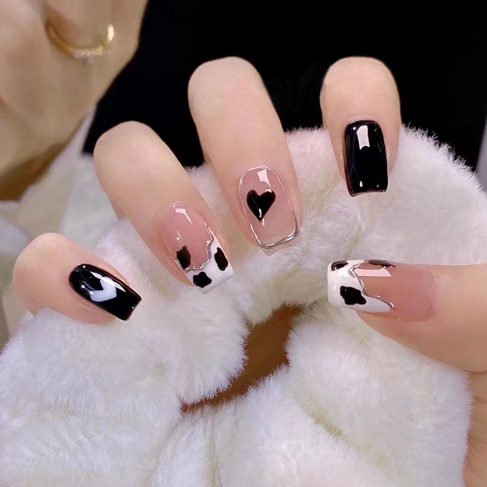 Press On Nails Short Length Square Shape Acrylic Nails Black And White  Hearts With Exquisite Designs False Nails Decorations Kit For Women -  Beauty & Personal Care - Temu