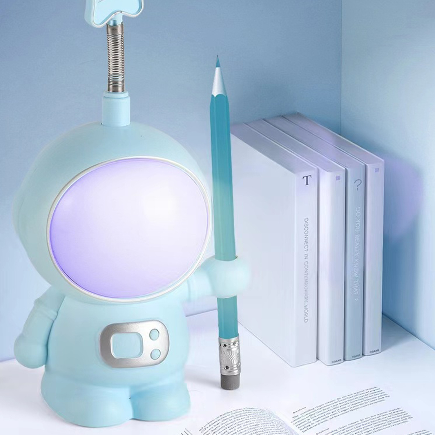 Astronaut Night Light