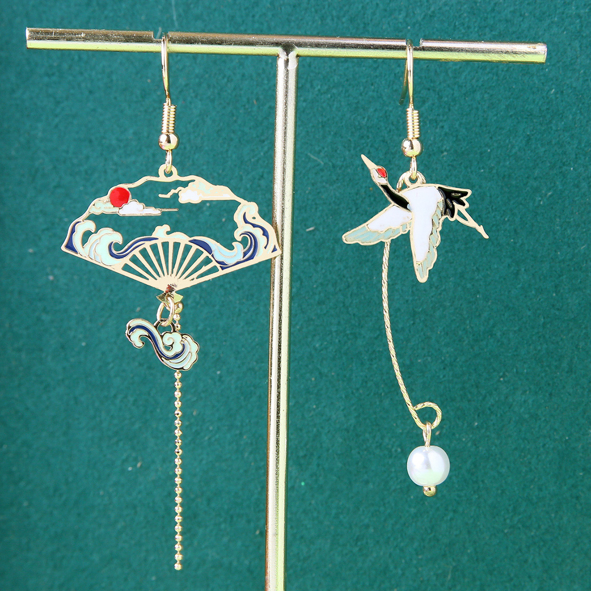 Pair Of Elegant Crane & Fan Tassel Drop Earrings For Women - Vintage Alloy, Perfect For Daily Wear/parties, Accessory