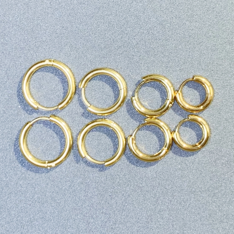Titanium Steel Earrings Ear Studs Set, 4 Pairs for All Sizes