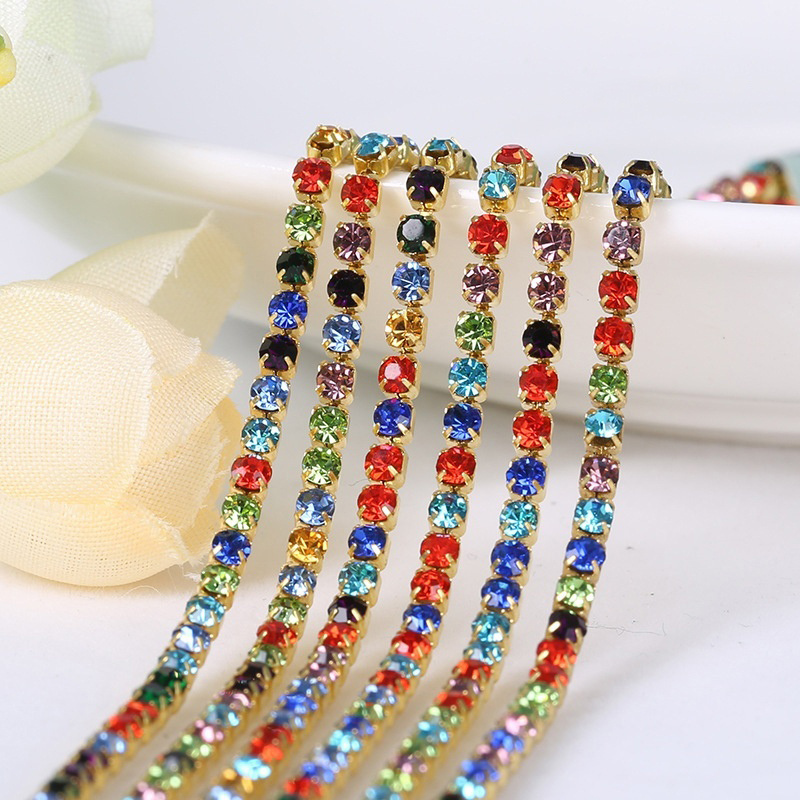 10Yards/Roll Crystal Rhinestone Chain,Rhinestones Trim Cup Chain for  Clothes DIY Chain Accessories (Color : 1, Size : 2.5mm) : : Home