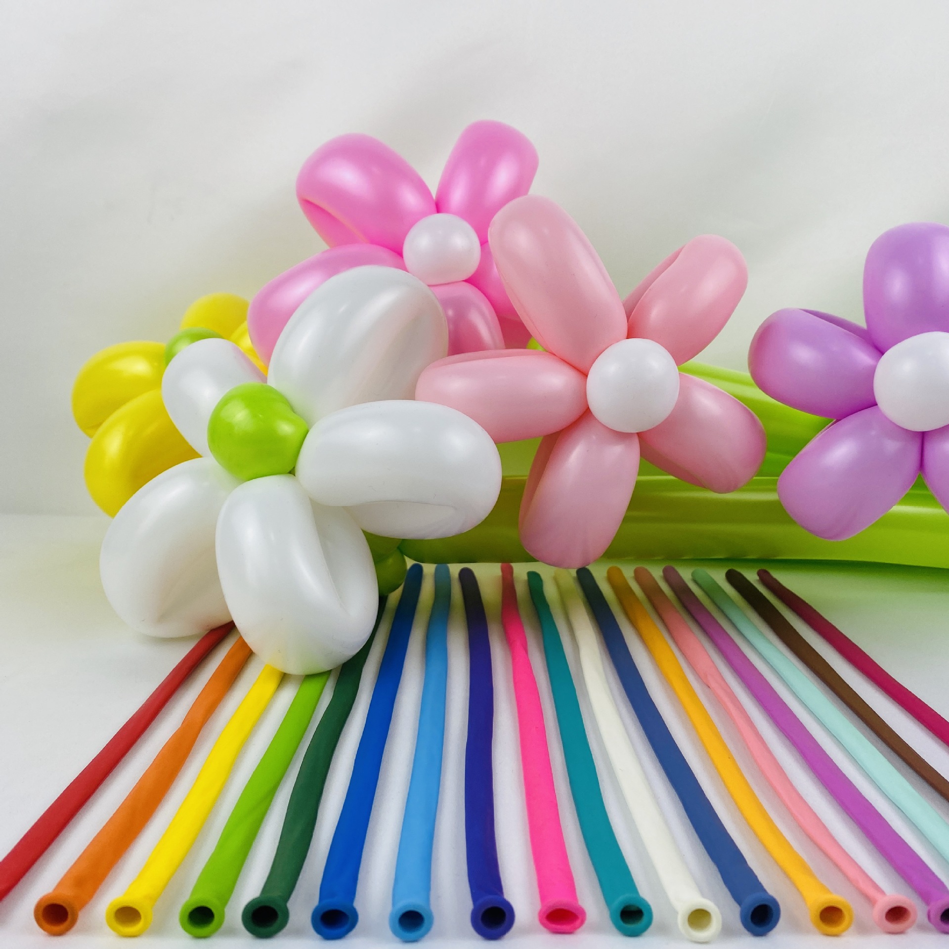 Long Strip Thickened Balloon, Décoration de forme de dessin animé pour  enfants, Ballon long magique avec pompe Jouet étudiant - Temu Belgium