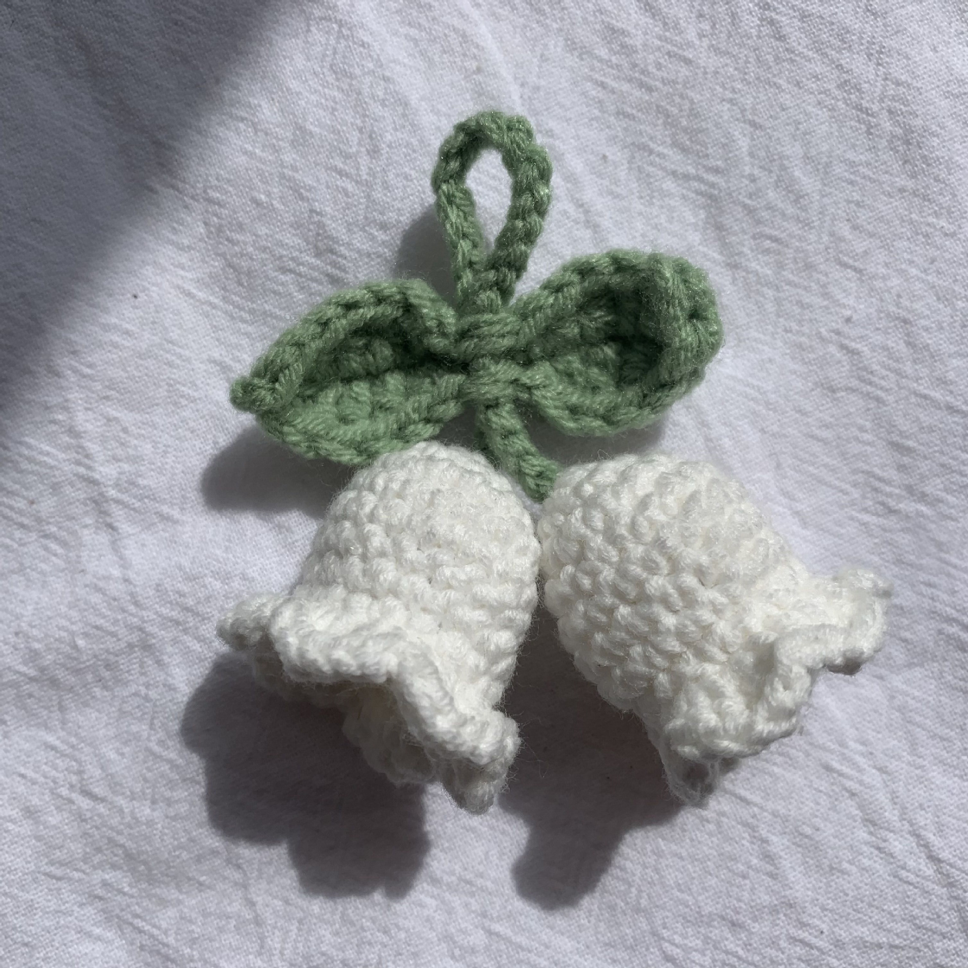 Crochet Four Leaf Clover Keychain  Crochet clover, Diy crochet, Crochet  patterns