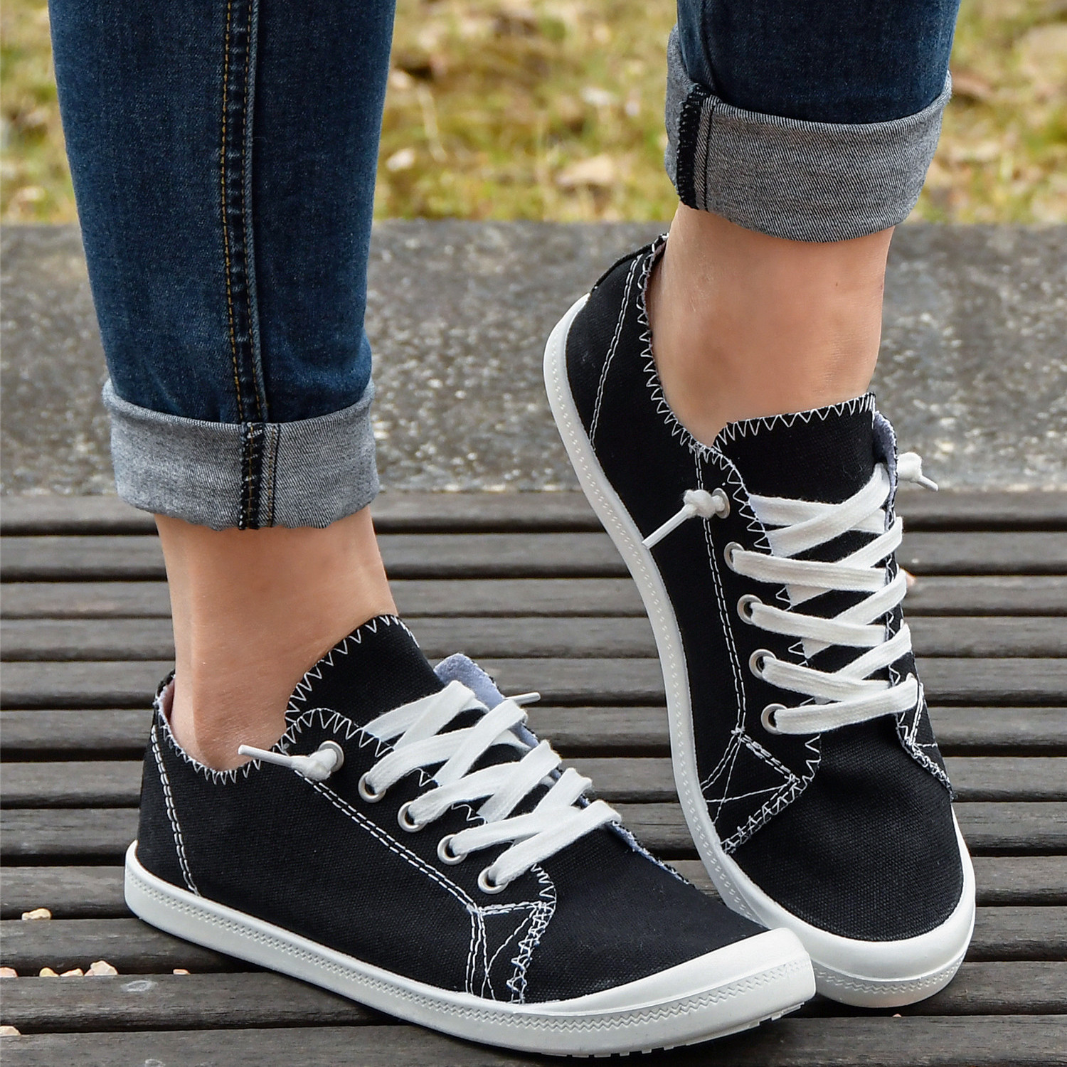 Women's Low Top Canvas Shoes, Solid Color Non-slip Lace-up Sports Shoes,  Casual Walking Sneakers - Temu