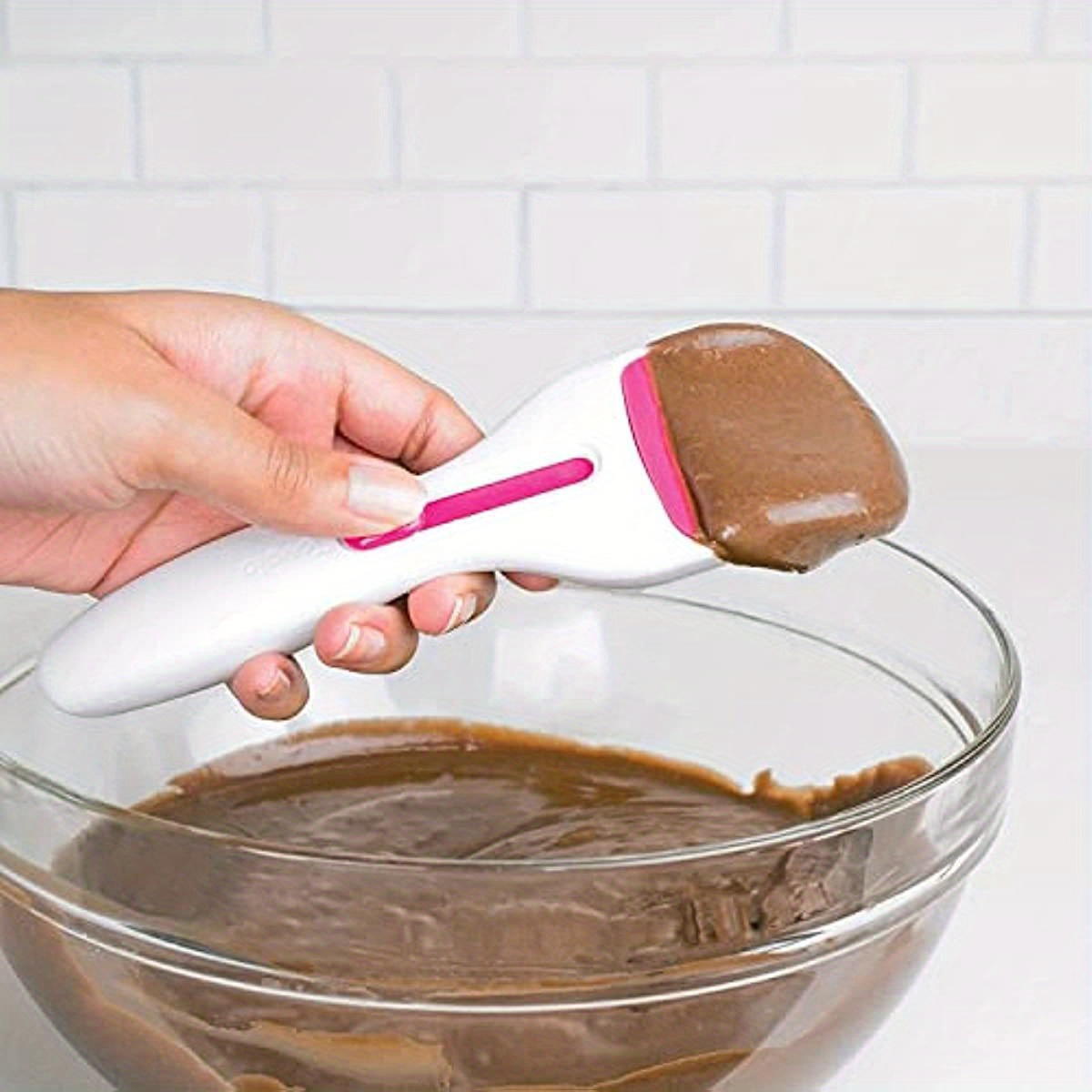 

Effortless Baking With The Cupcake Scoop: Bpa-free Batter Dispenser With Measuring Function For Equal Amounts & Dishwasher Safe For Drip-free Cleanup! For Restaurant/food Truck/bakery