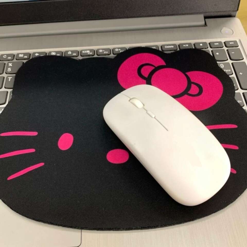 Linda alfombrilla de mouse de Hello Kitty, soporte de muñeca, accesorios de  escritorio de Hello Kitty, suministros de oficina, alfombrilla de mouse