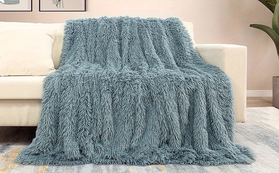 Warm & Cozy Premium Plush Blanket - 20835324