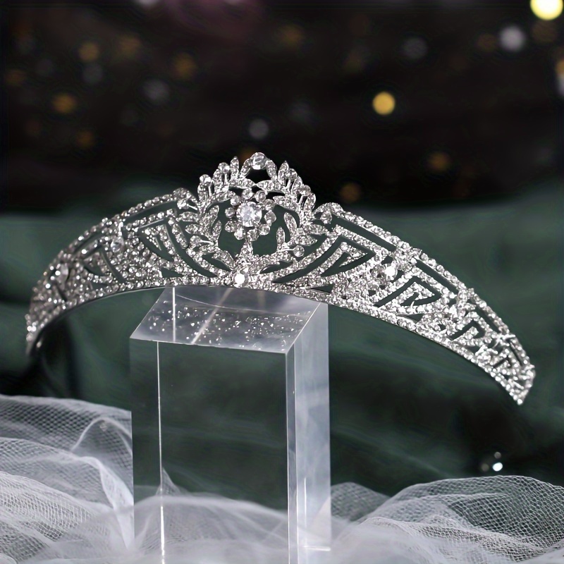 Beautiful Royal Crystal Encrusted Bridal Tiara Crown Silver