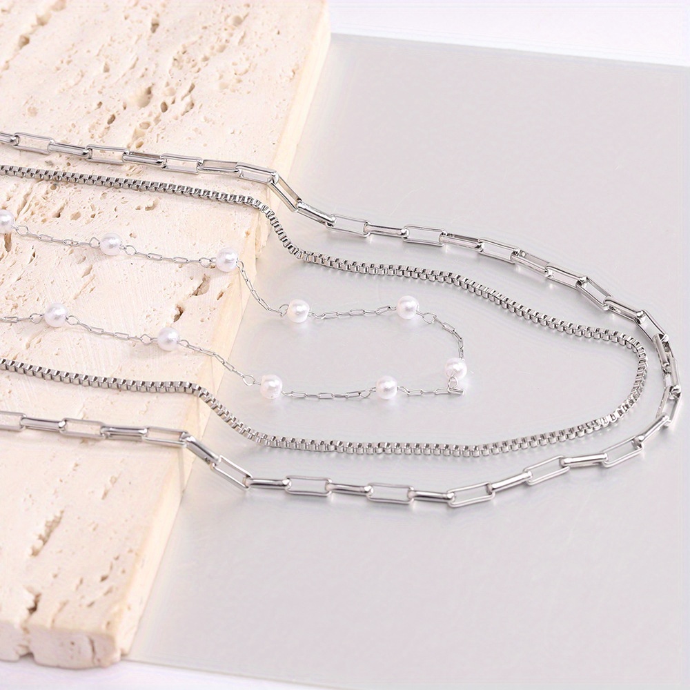 Men's Faux Pearl and Paperclip Chain Necklace