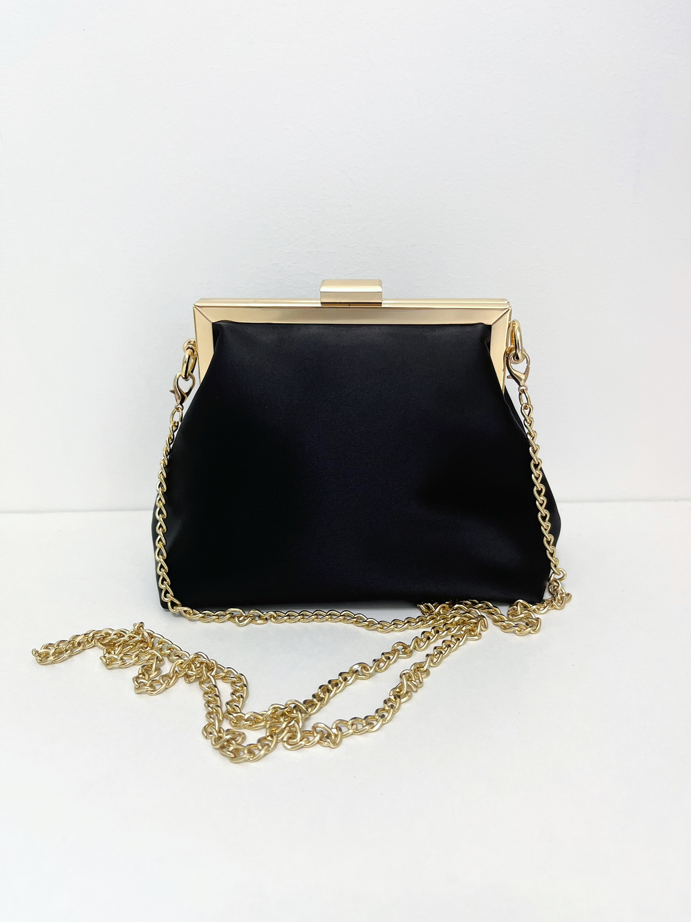 Fendi Wallet On Chain With Pouches Mini Leather In Black - Praise