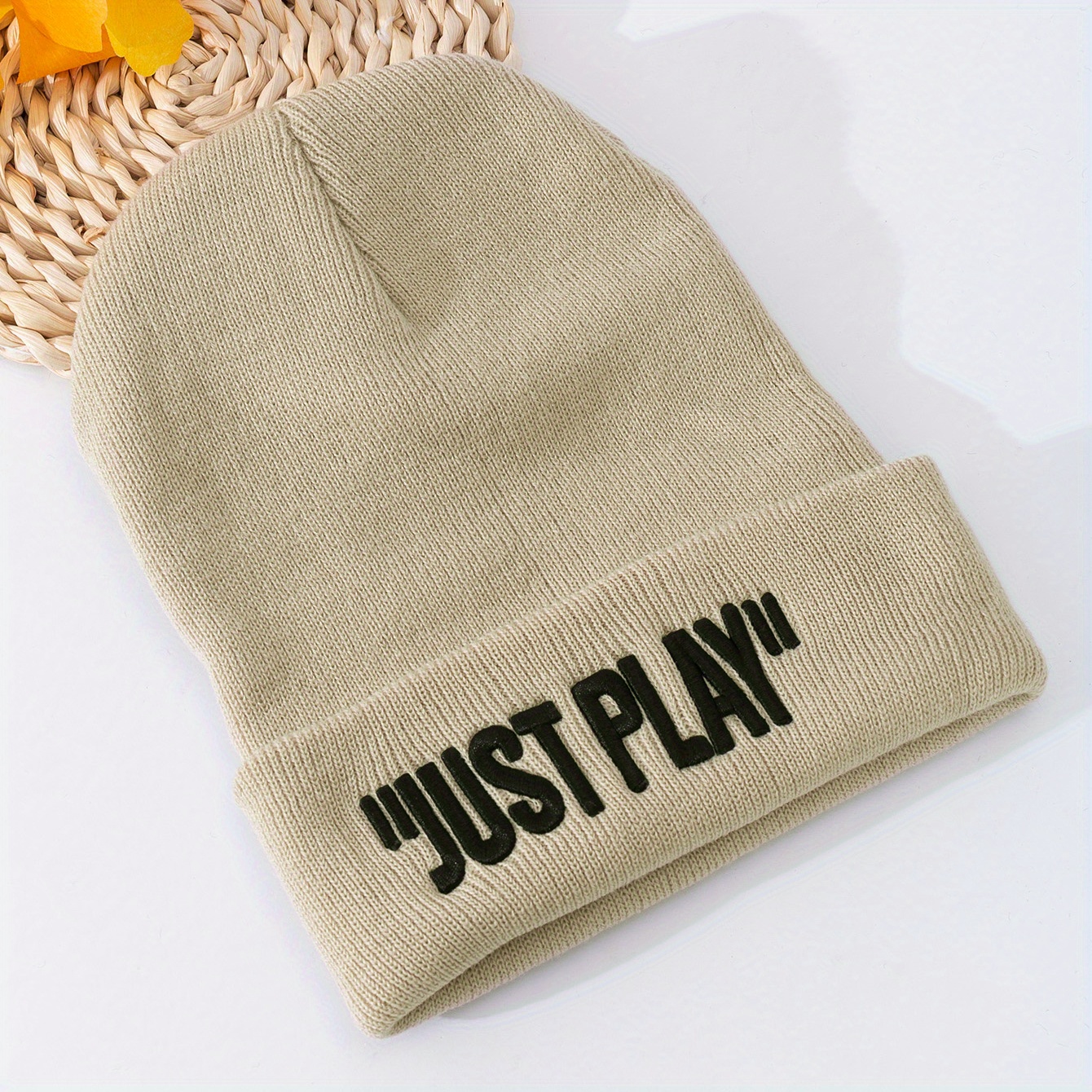 V Embroidery Graphic Beanie Trendy Solid Color Couple Beanies Casual  Coldproof Knit Hats For Women & Men - Temu