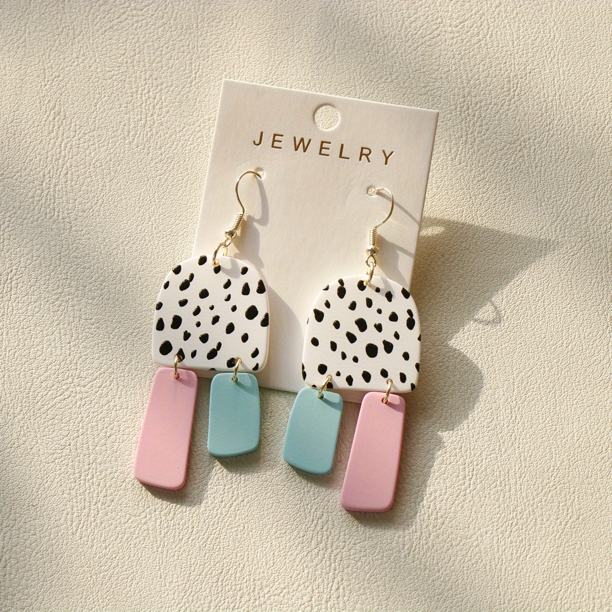 1 Pair Of Black Spotted Cute Fashion Clay Texture Acrylic Pendant Earrings For Women