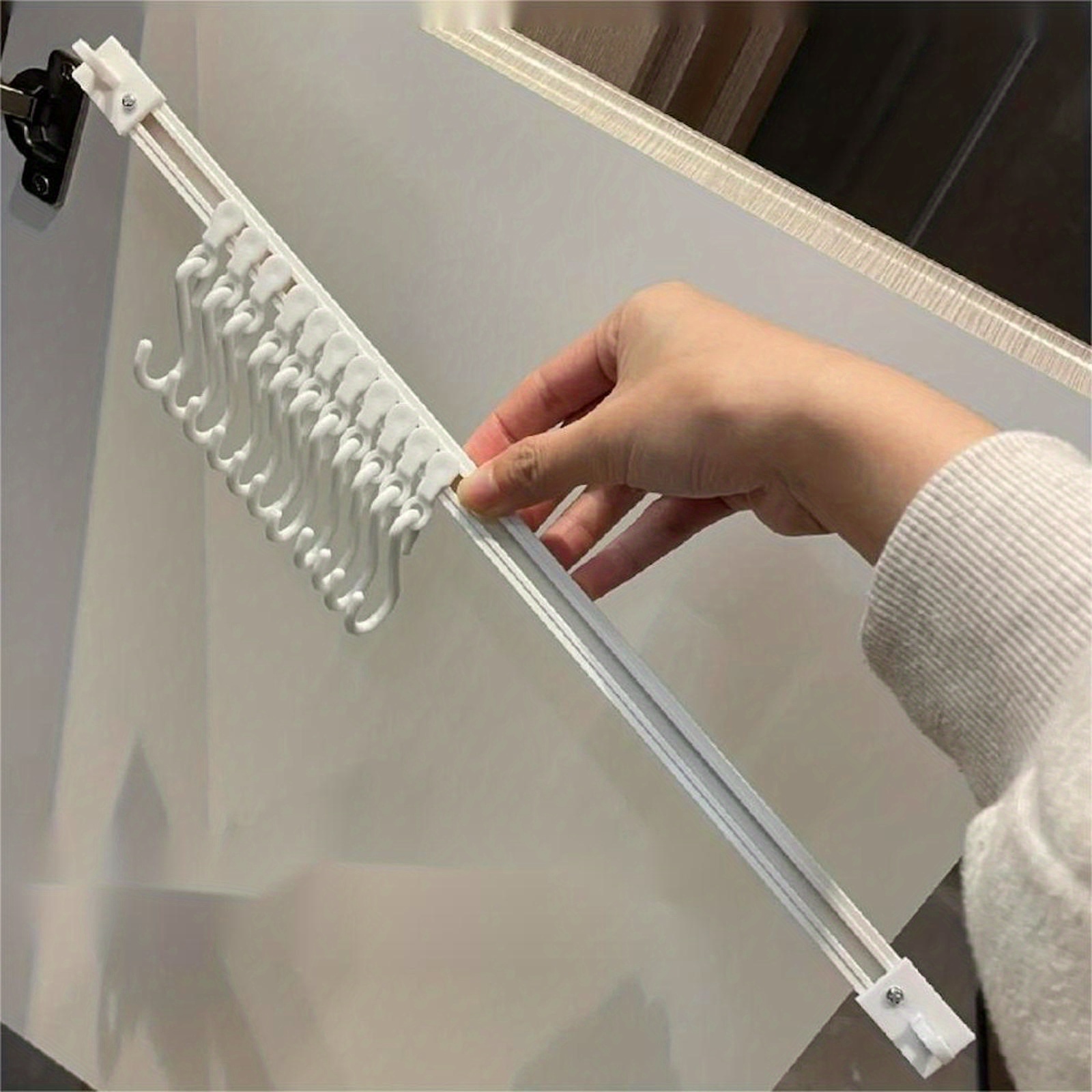 Plastic Track Slides Cupboard Plastic Hooks For Hanging
