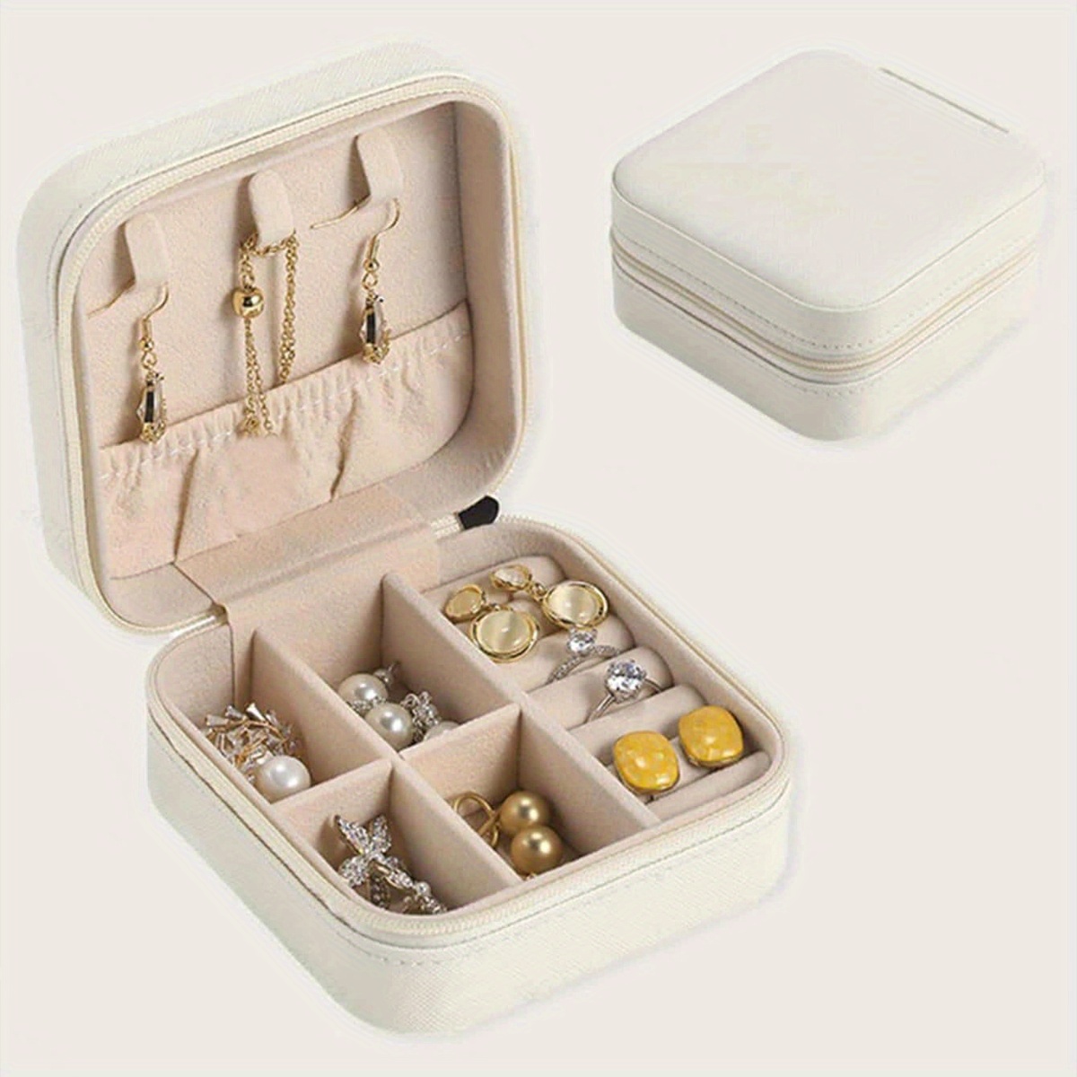 Necklace storage deals box with lid