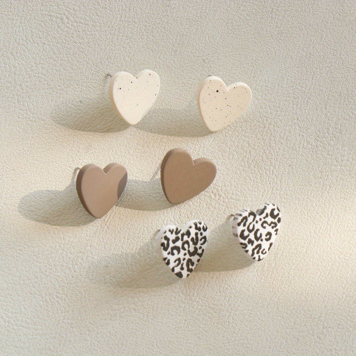Image of Set Of 3 Pairs Of Coffee-colored Leopard Print Heart-shaped Holiday Party Cute And Fashionable Acrylic Stud Earrings For