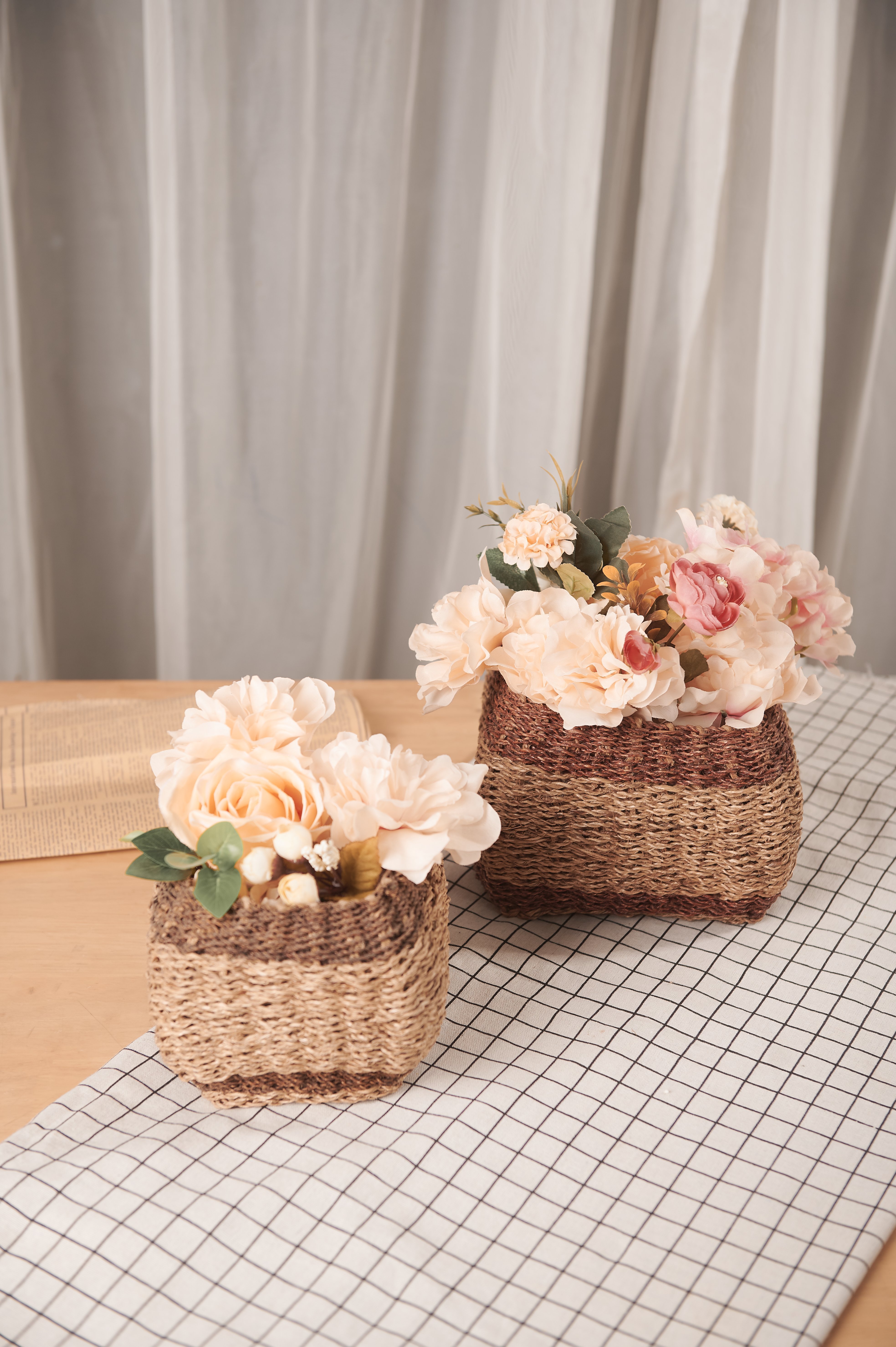 Handmade Woven Flower Basket Antique Storage Basket Desktop Flower Pot
