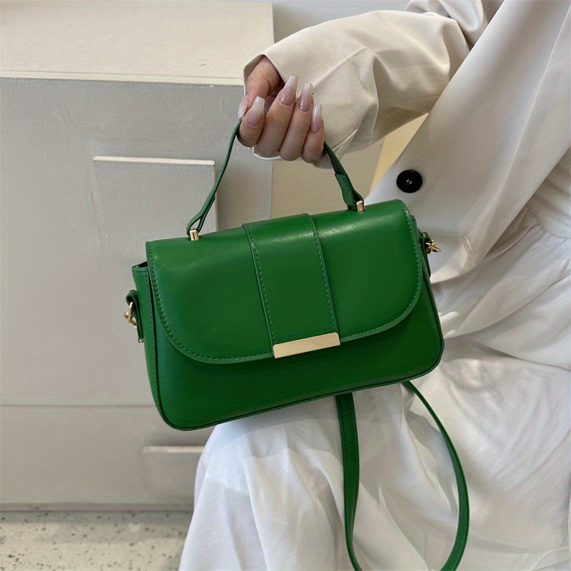 Green best sale shoulder purse