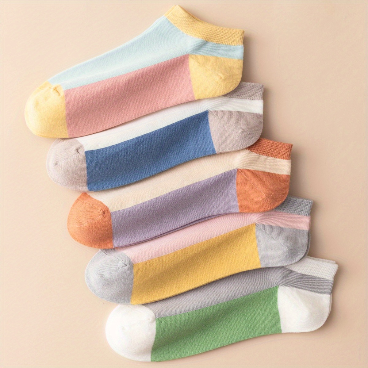 5 Pairs Of Women's Color Block Short Socks
