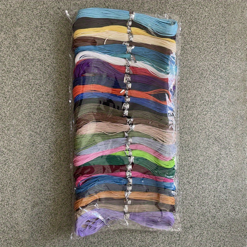 Cordón encerado, 40 colores, 1 mm, 437 yardas, cordón de poliéster  encerado, cuerda de algodón para hacer pulseras, hilo encerado para hacer  joyas DIY : : Hogar y Cocina