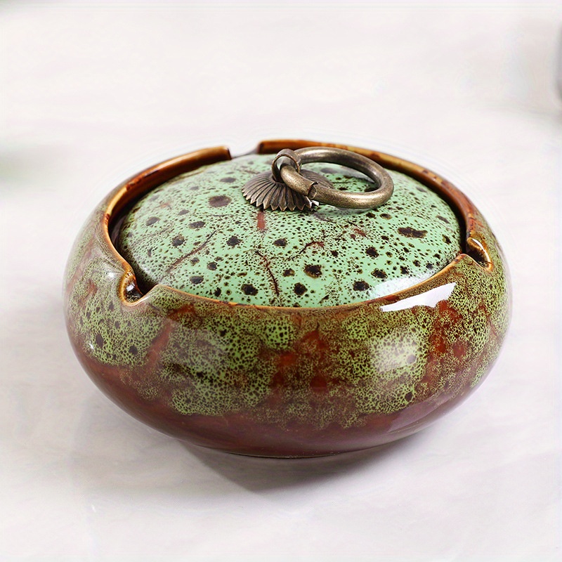 Ceramic Ashtray With Lid For Home Office Decorative Tabletop Ashtray