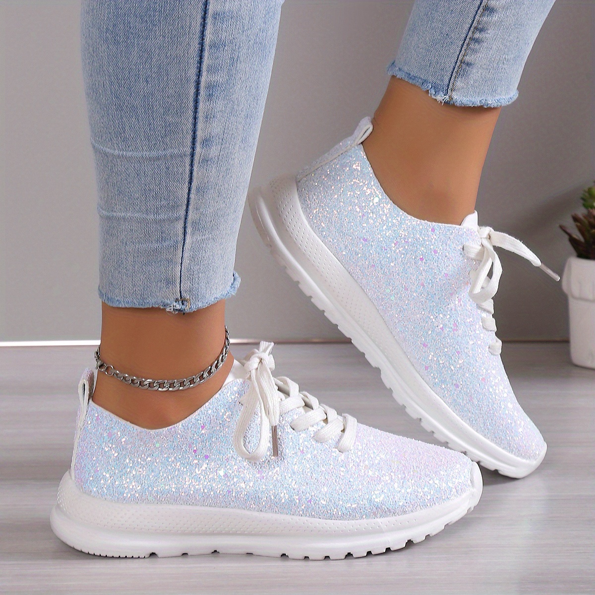 Sequins Decor Glitter Casual Walking Shoes Lightweight Lace Up Running Shoes