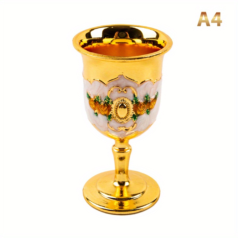  Taganov Copa grande de cáliz de oro para vino, copa de latón de  3.5 onzas, cáliz ritual de cobre puro, copas de vino para decoración de la  primera comunión : Hogar