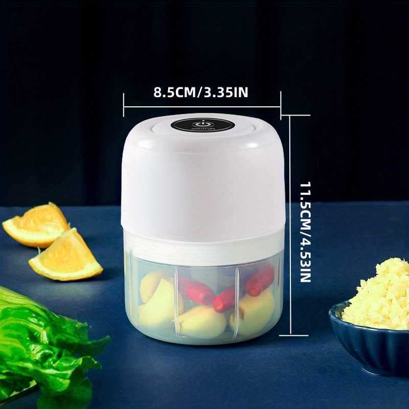 Joyeee Mini Hachoir Électrique, Hachoir de Rechargeable par USB, Mini mixeur,  pour légumes, fruits, oignons, ail(250ml+100ml) : : Cuisine et  Maison