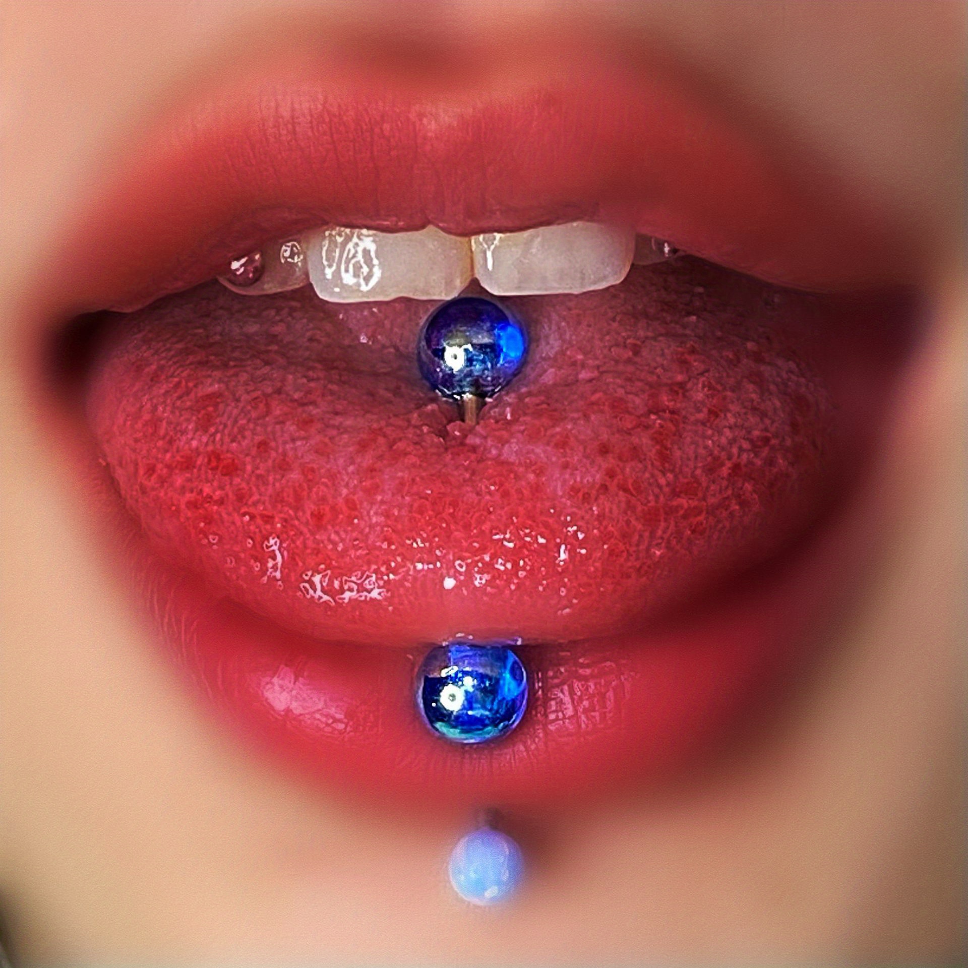 Small ball 2025 tongue ring