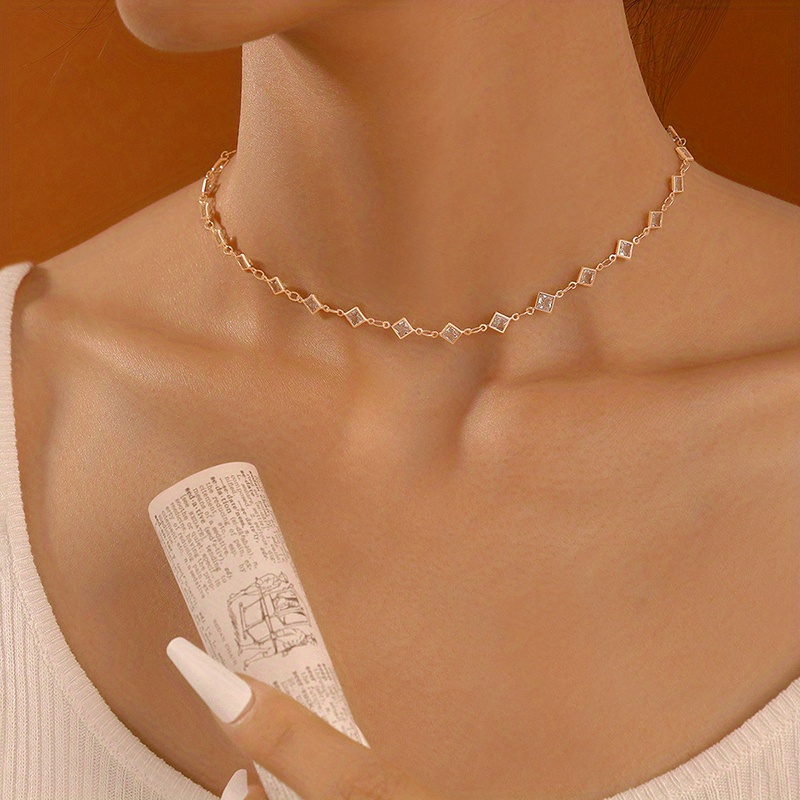 E-shop Luxury Schmuck, Geometrische Quadratische Strasskette, Einfaches Temperament, Kurze All-Match Einzelne Schicht Halskette Schlüsselbeinkette