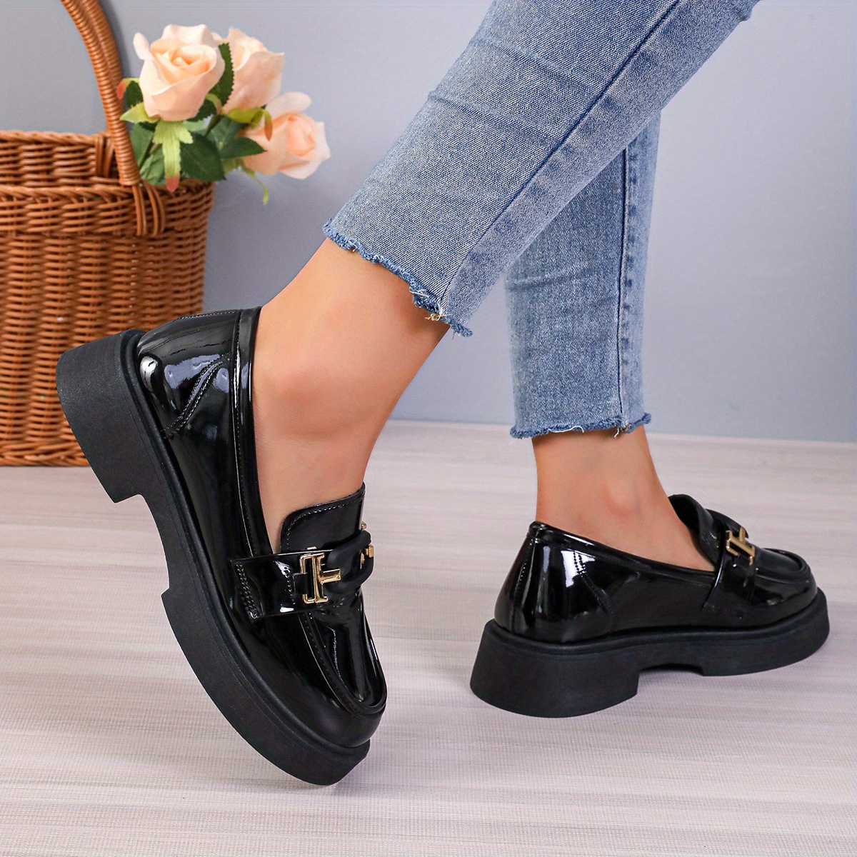 Women's Patent Leather Loafers, Preppy Style Round Toe Slip On Platform