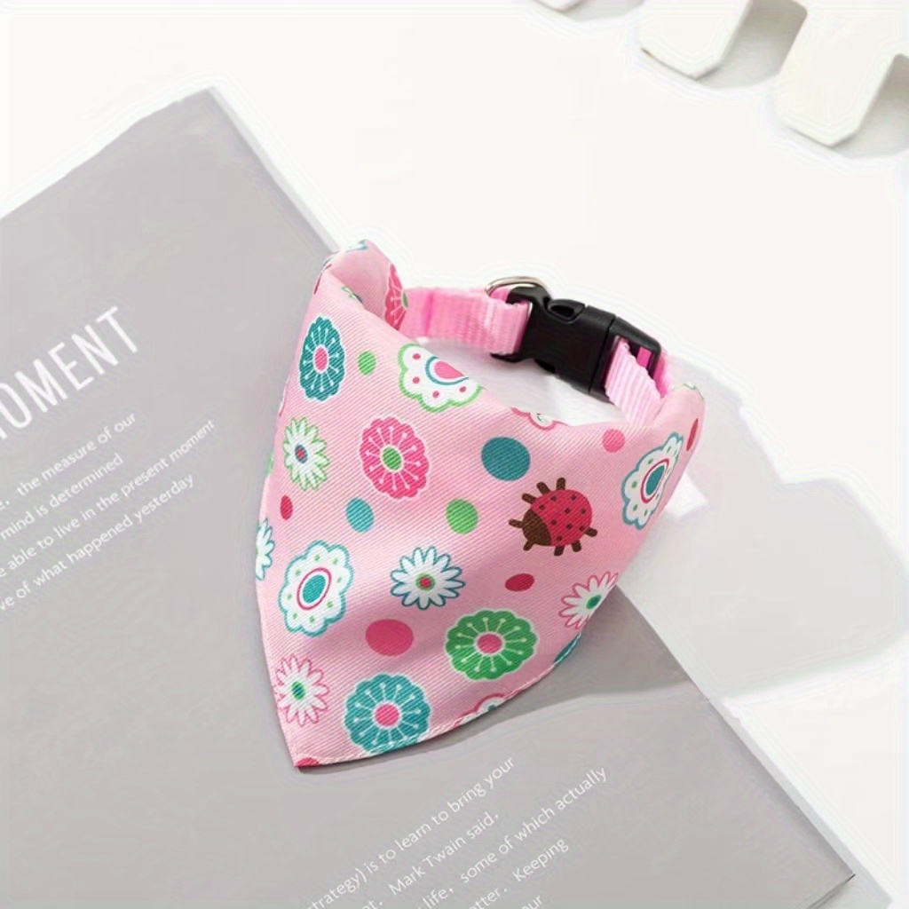 Pet Saliva Towel Cartoon Graphic Triangle Scarf